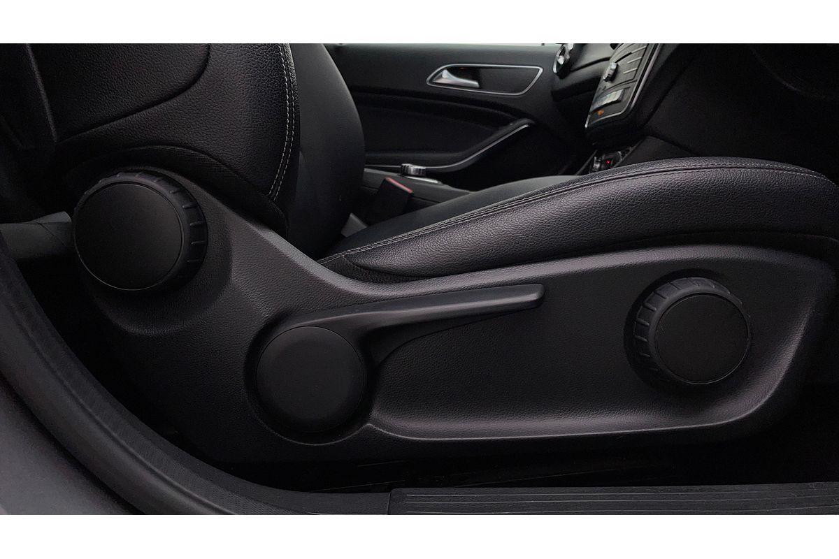2018 Mercedes-Benz GLA-Class GLA180 X156