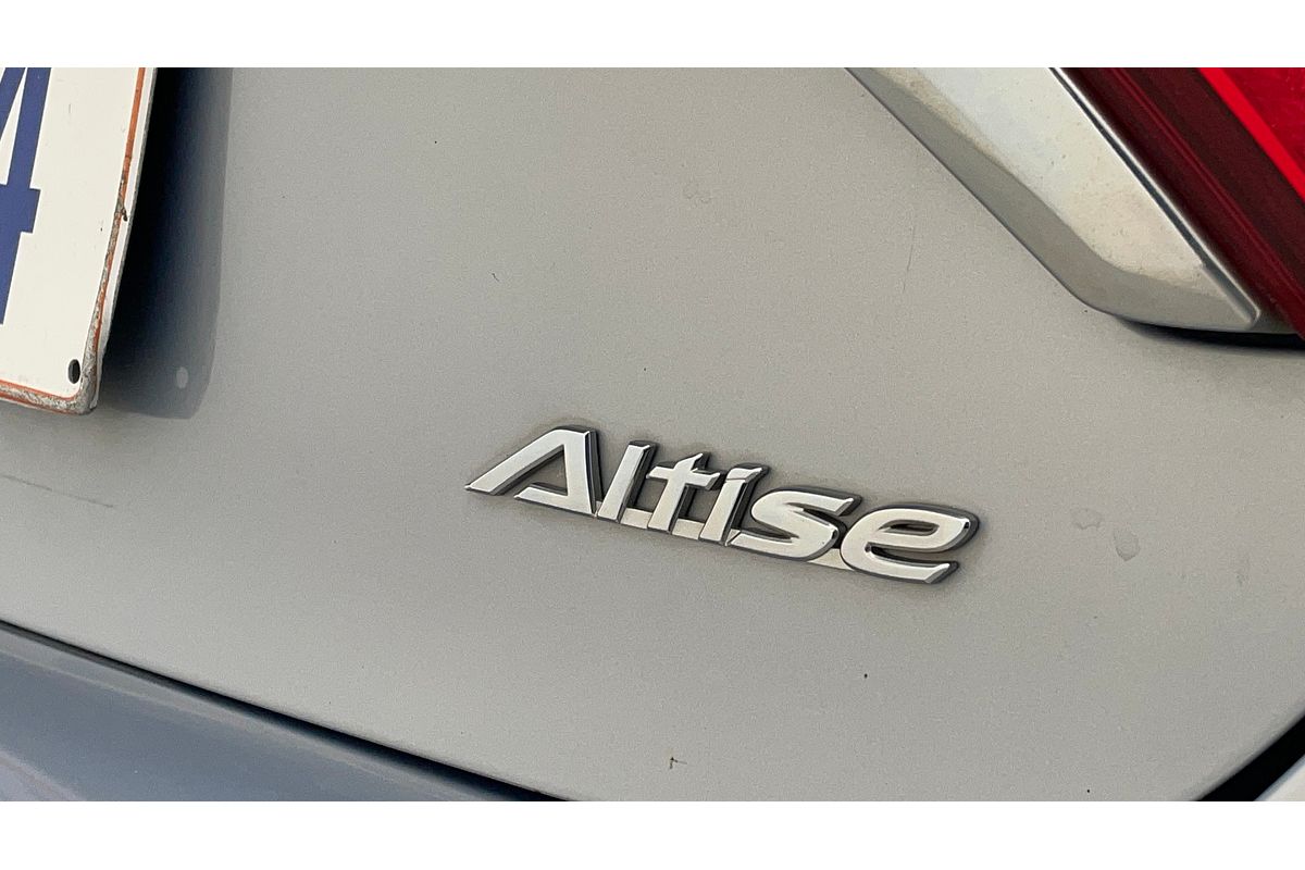 2017 Toyota Camry Altise ASV50R