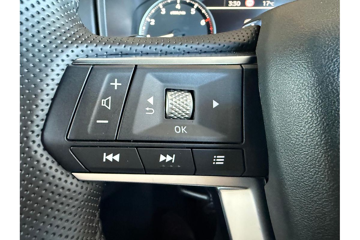 2024 Mitsubishi Outlander Black Edition ZM
