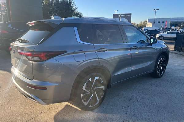 2023 Mitsubishi Outlander Exceed ZM
