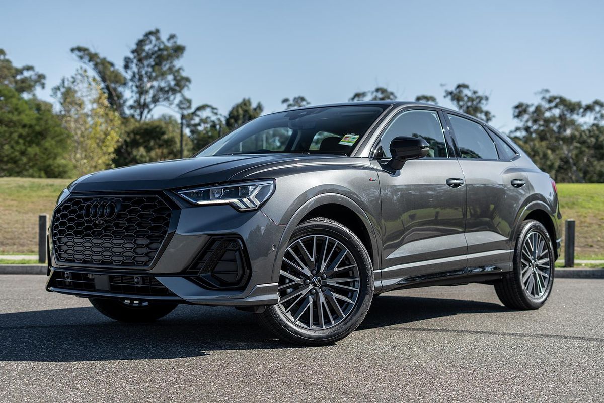 2025 Audi Q3 35 TFSI S line F3