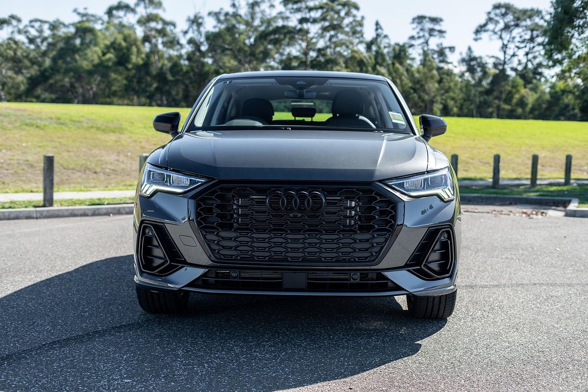 2025 Audi Q3 35 TFSI S line F3
