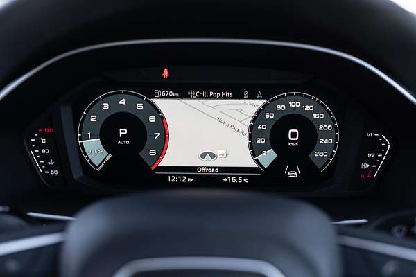 2025 Audi Q3 35 TFSI S line F3