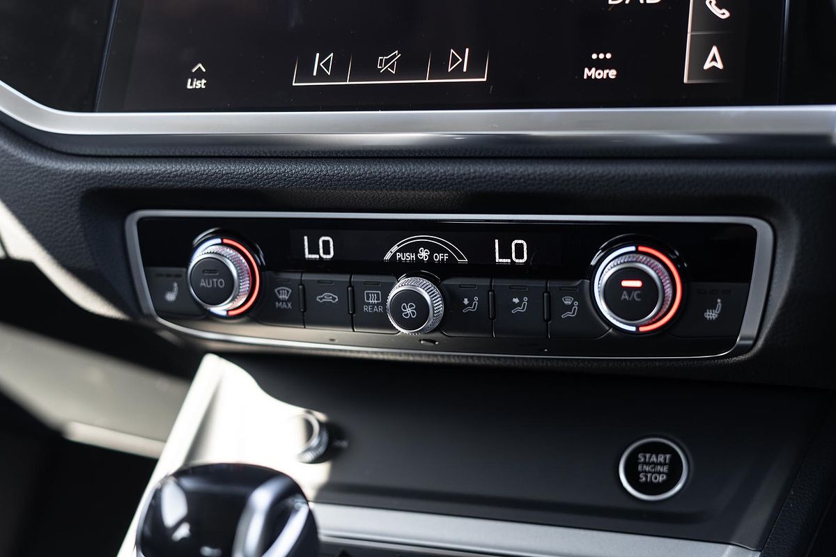 2025 Audi Q3 35 TFSI S line F3