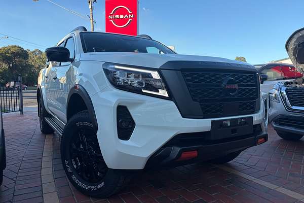 2025 Nissan Navara PRO-4X D23 4X4