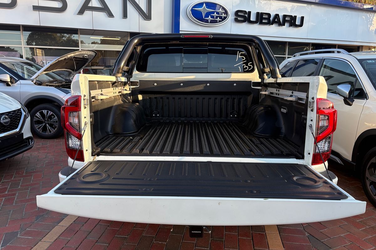 2025 Nissan Navara PRO-4X D23 4X4