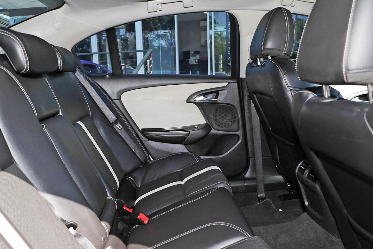 2014 Holden Calais V VF