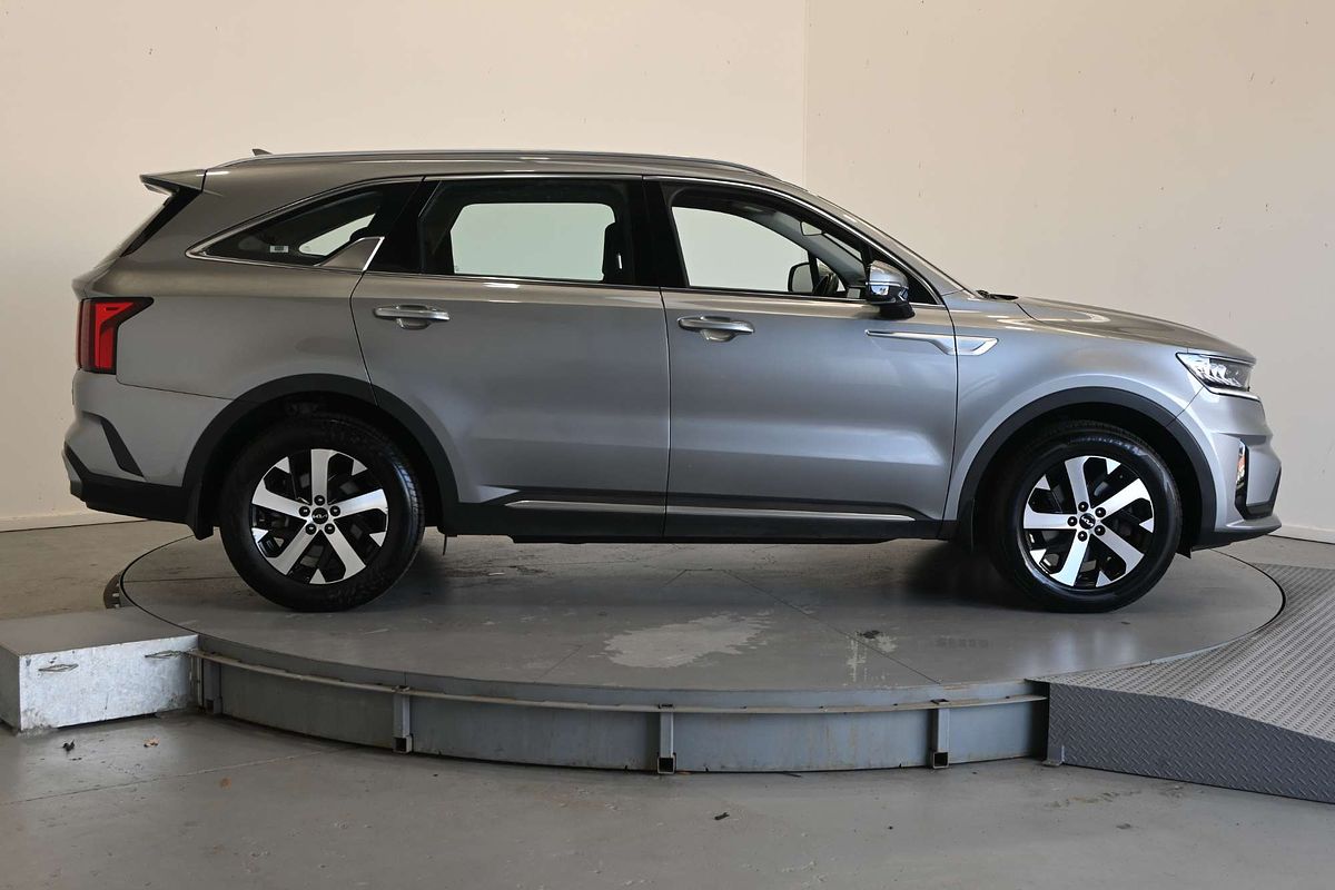 2022 Kia Sorento Sport MQ4