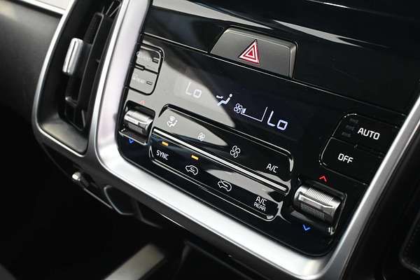 2022 Kia Sorento Sport MQ4
