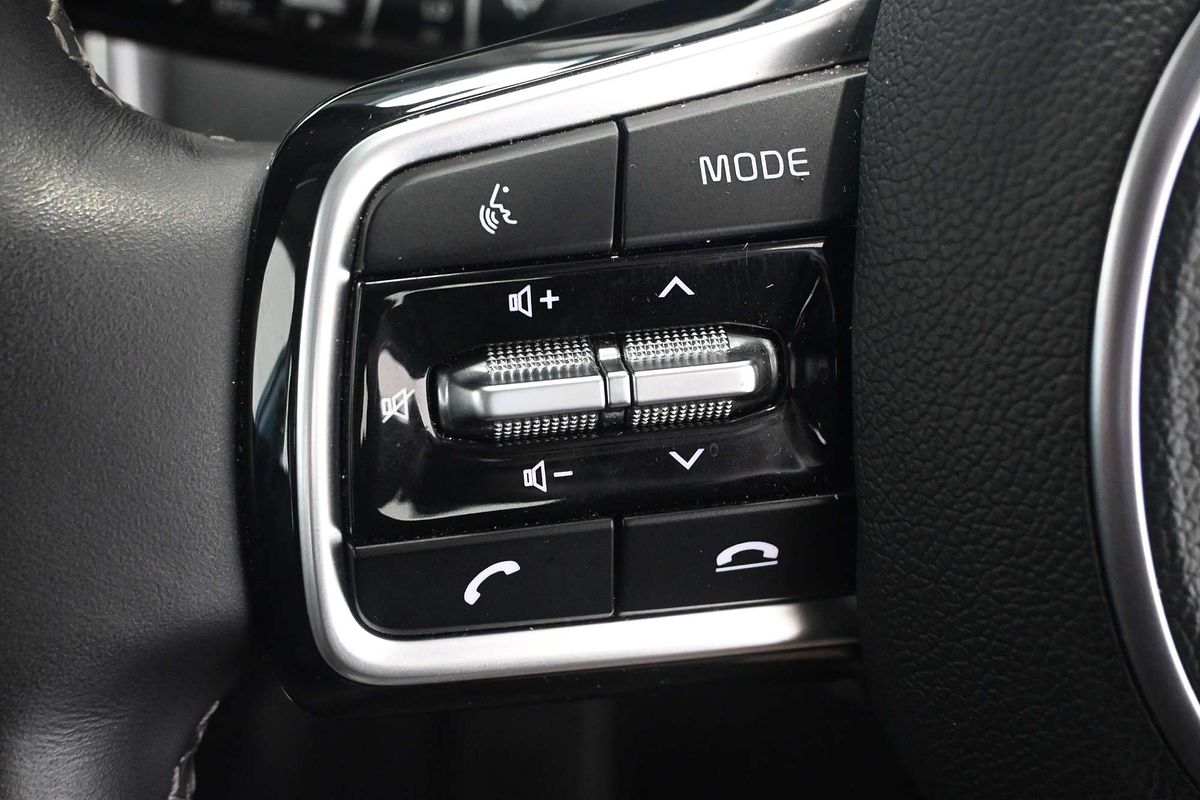 2022 Kia Sorento Sport MQ4