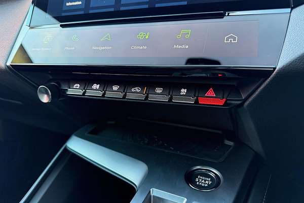 2025 Peugeot 308 GT Hybrid P51