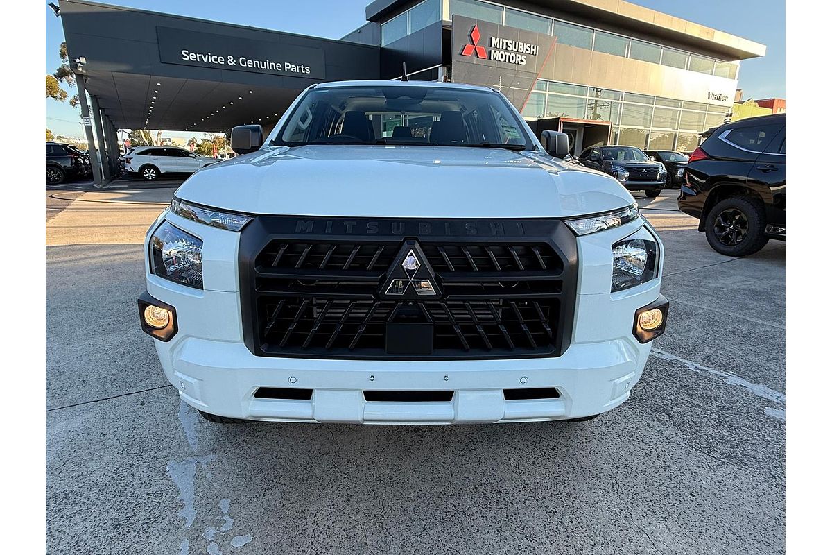 2024 Mitsubishi Triton GLX MV 4X4