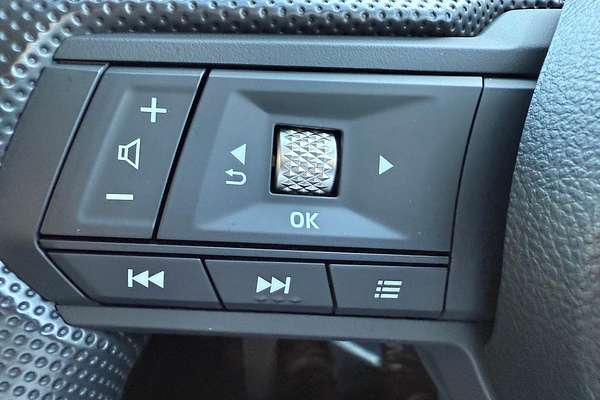 2024 Mitsubishi Triton GLX MV 4X4