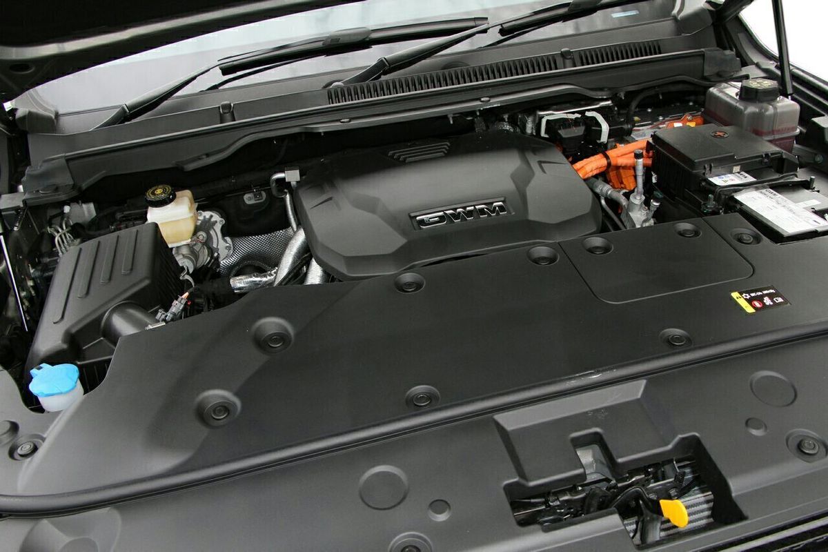 2025 GWM Tank 500 Ultra Hybrid P03