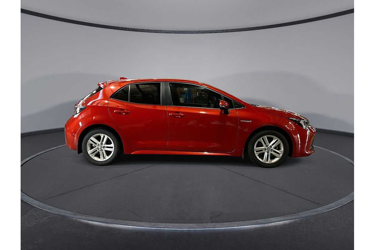 2019 Toyota Corolla SX Hybrid ZWE211R