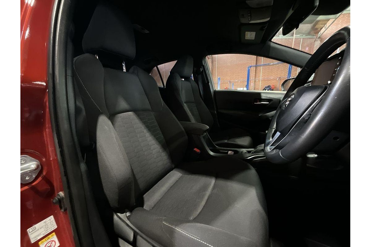 2019 Toyota Corolla SX Hybrid ZWE211R