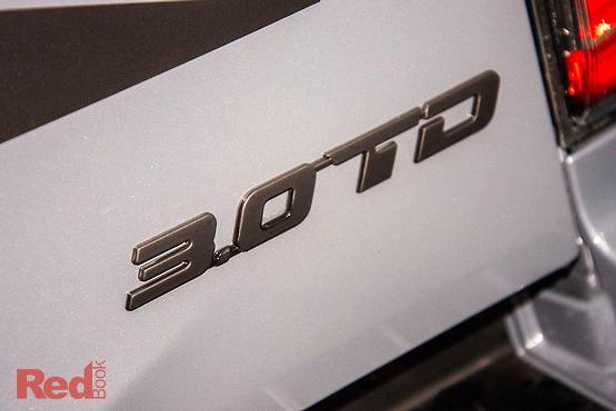 2025 Isuzu D-MAX BLADE 4X4