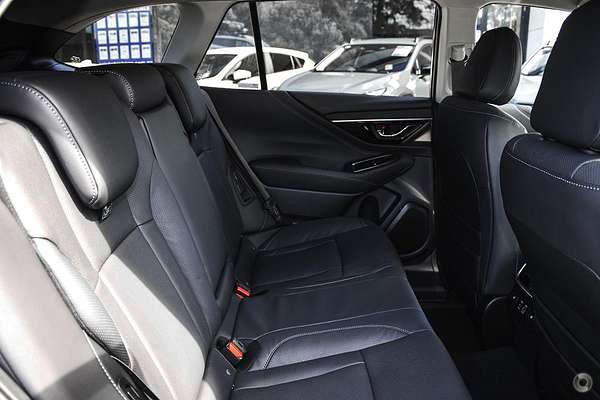 2025 Subaru Outback AWD Touring 6GEN