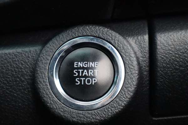 2020 Toyota Hilux Rogue GUN126R 4X4