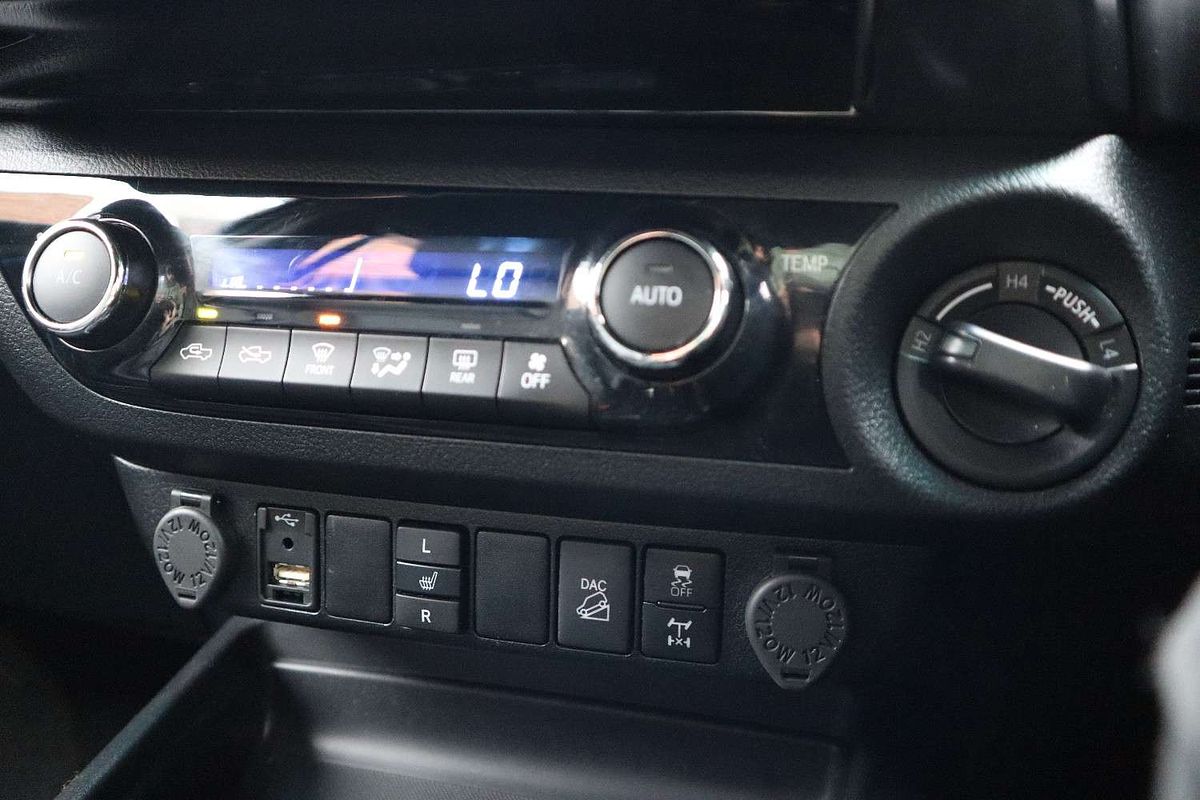 2020 Toyota Hilux Rogue GUN126R 4X4
