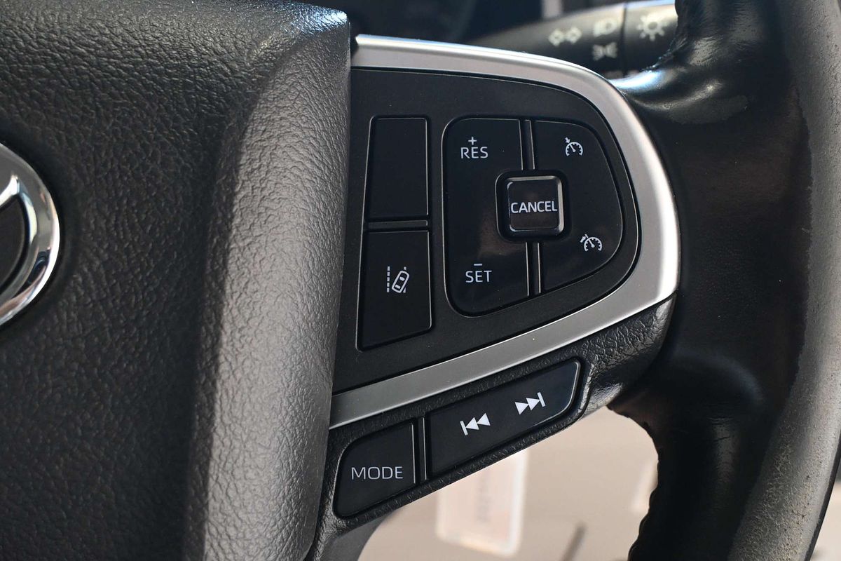 2019 Toyota Hiace GDH300R LWB