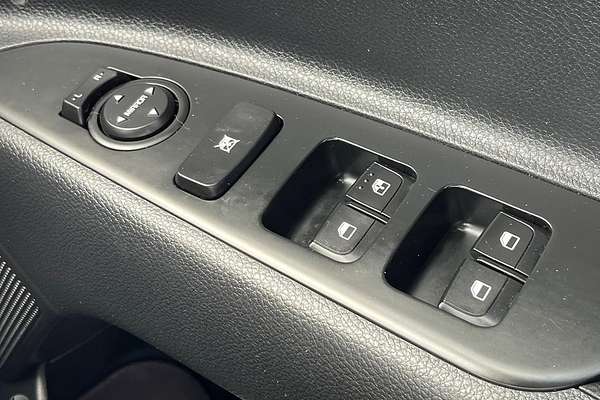 2024 Kia Stonic S YB