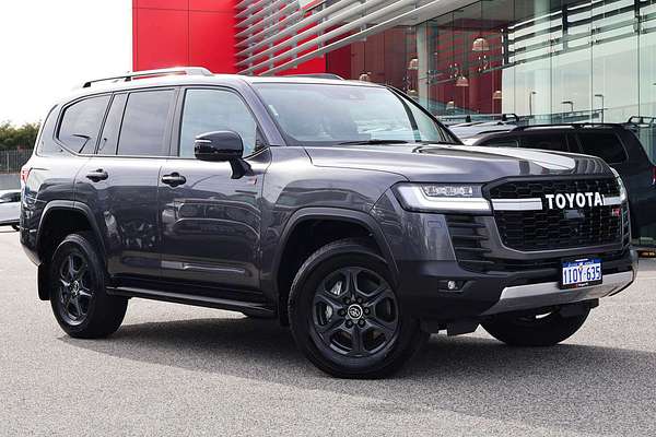 2024 Toyota Landcruiser GR Sport FJA300R