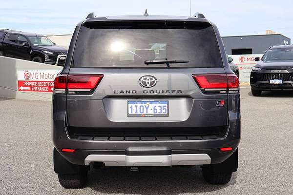 2024 Toyota Landcruiser GR Sport FJA300R