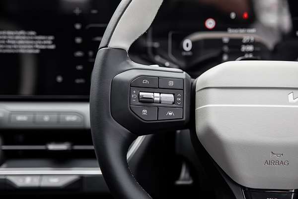 2025 Kia K4 GT-Line CL4m