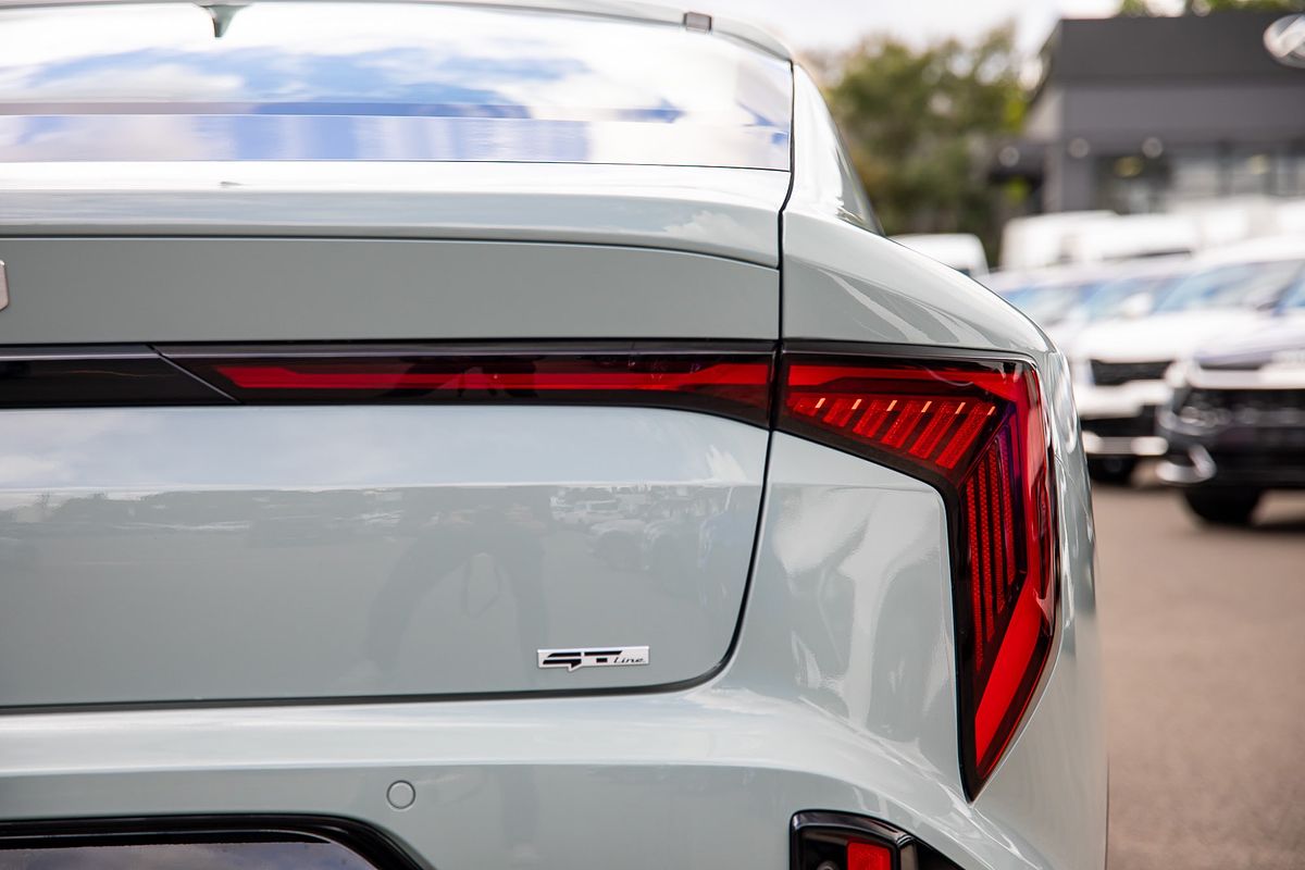 2025 Kia K4 GT-Line CL4m