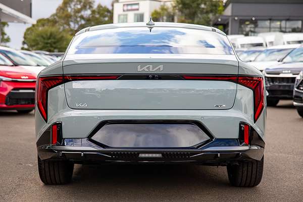 2025 Kia K4 GT-Line CL4m