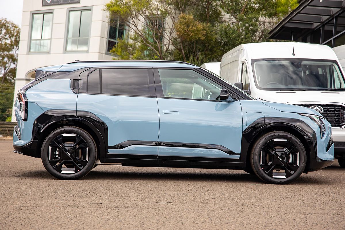 2025 Kia EV3 GT-Line Long Range SV