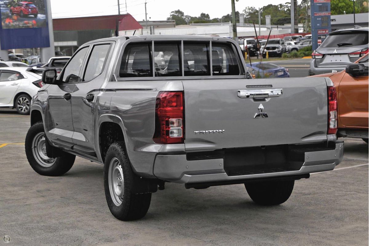 2024 Mitsubishi Triton GLX MV 4X4