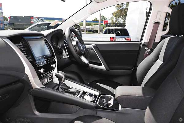 2024 Mitsubishi Pajero Sport GLS QG