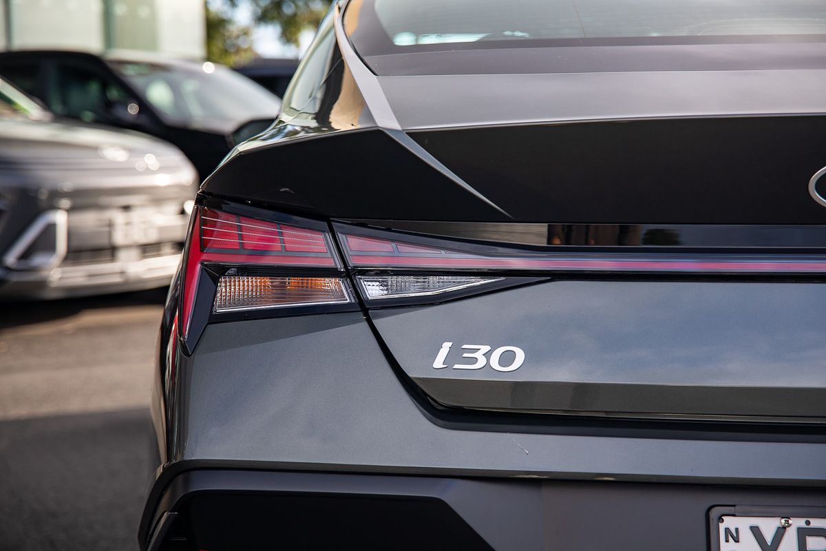2024 Hyundai i30 Premium CN7.V2