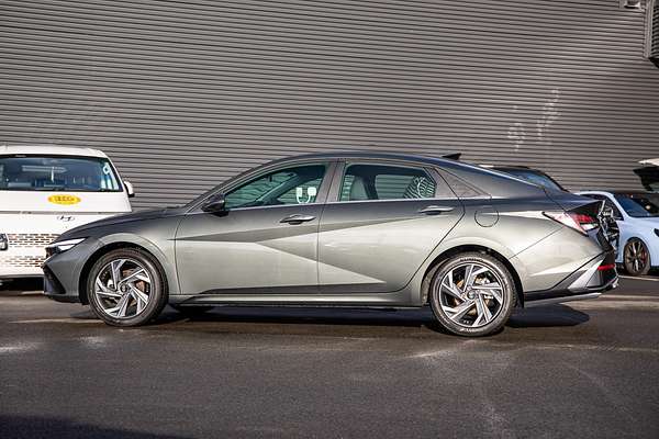 2024 Hyundai i30 Premium CN7.V2