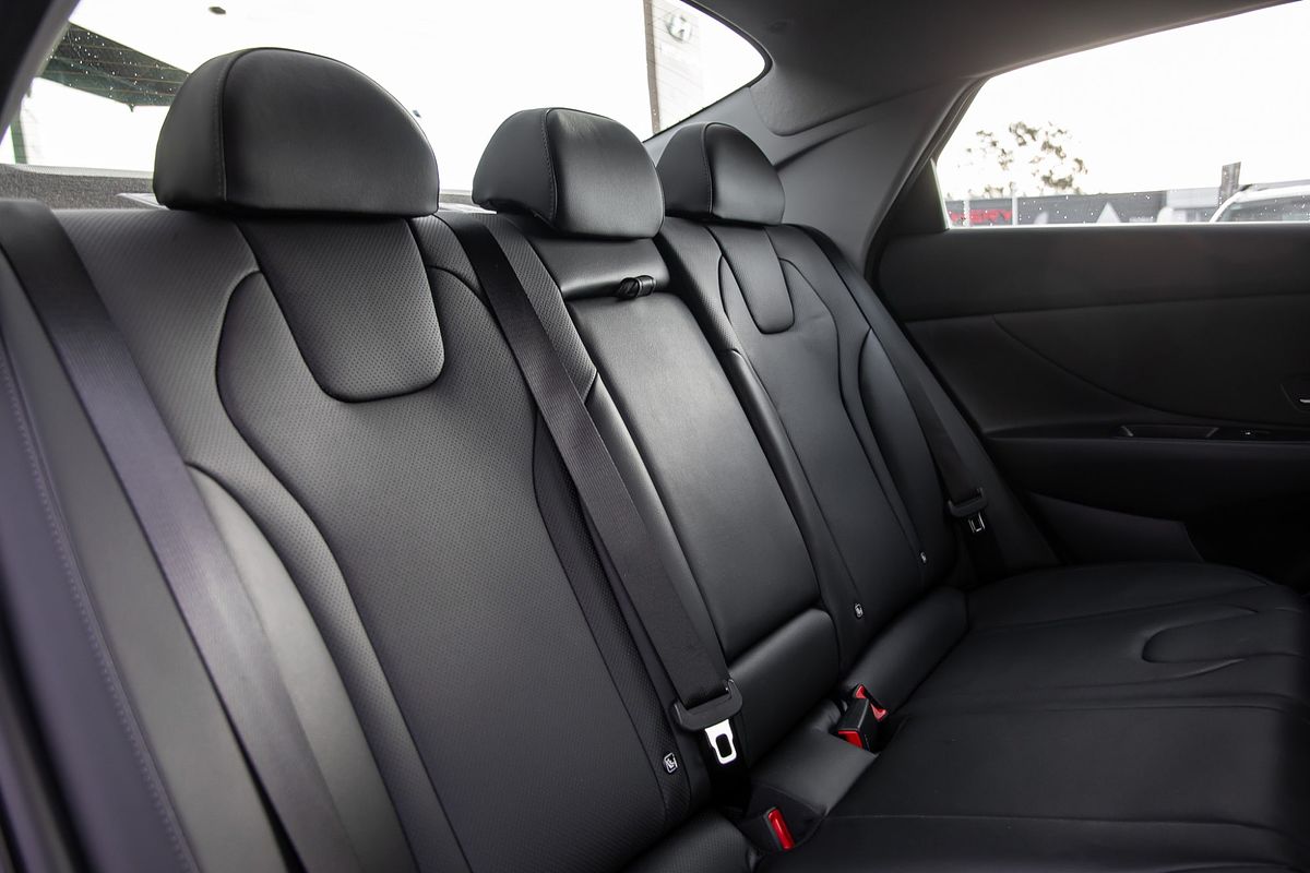 2024 Hyundai i30 Premium CN7.V2