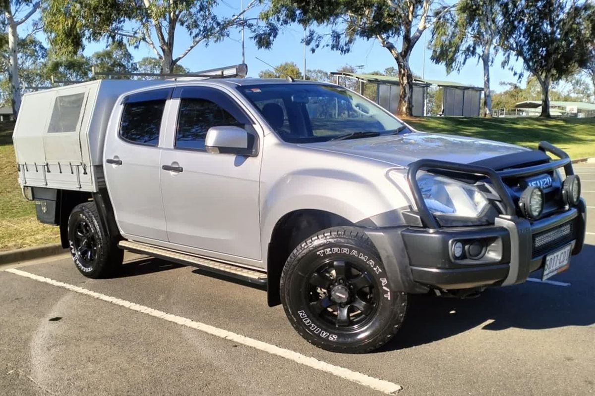 2019 Isuzu D-MAX SX 4X4