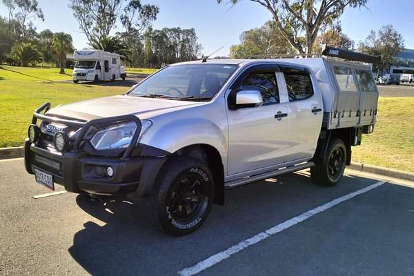 2019 Isuzu D-MAX SX 4X4