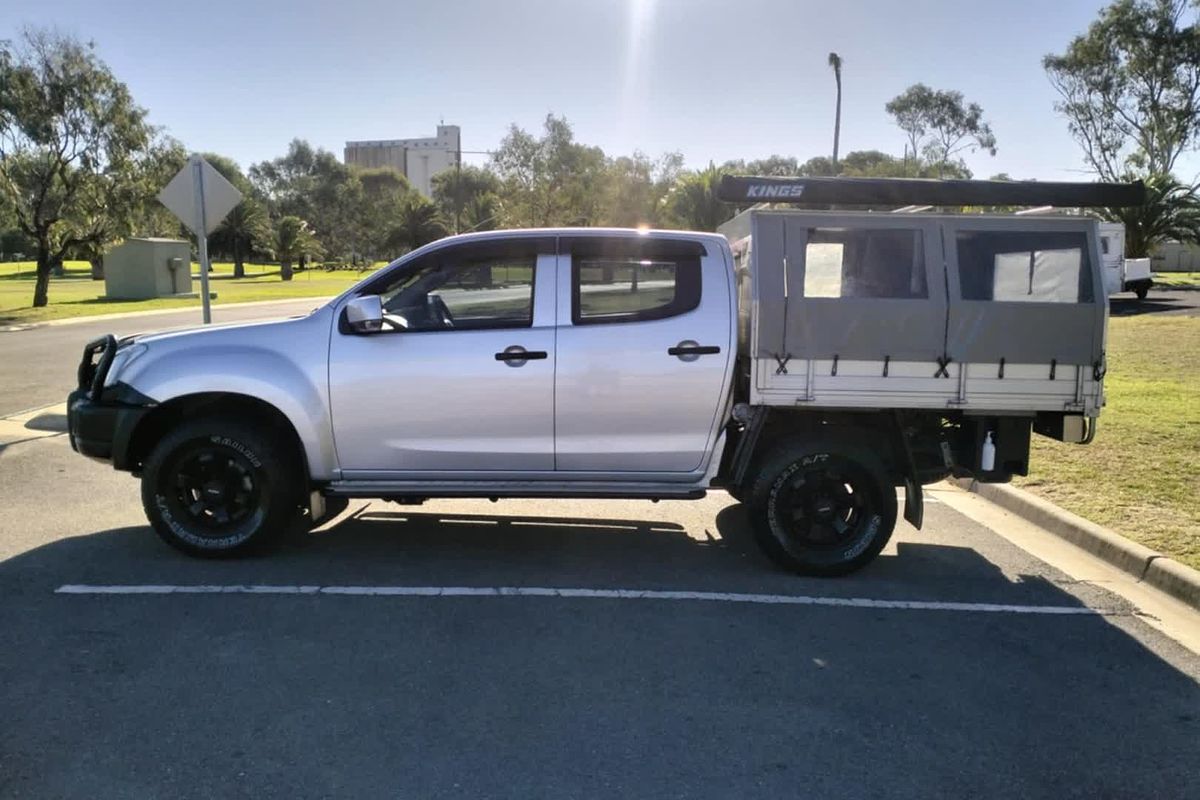 2019 Isuzu D-MAX SX 4X4