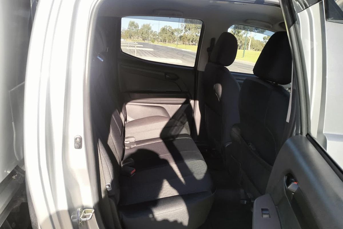 2019 Isuzu D-MAX SX 4X4