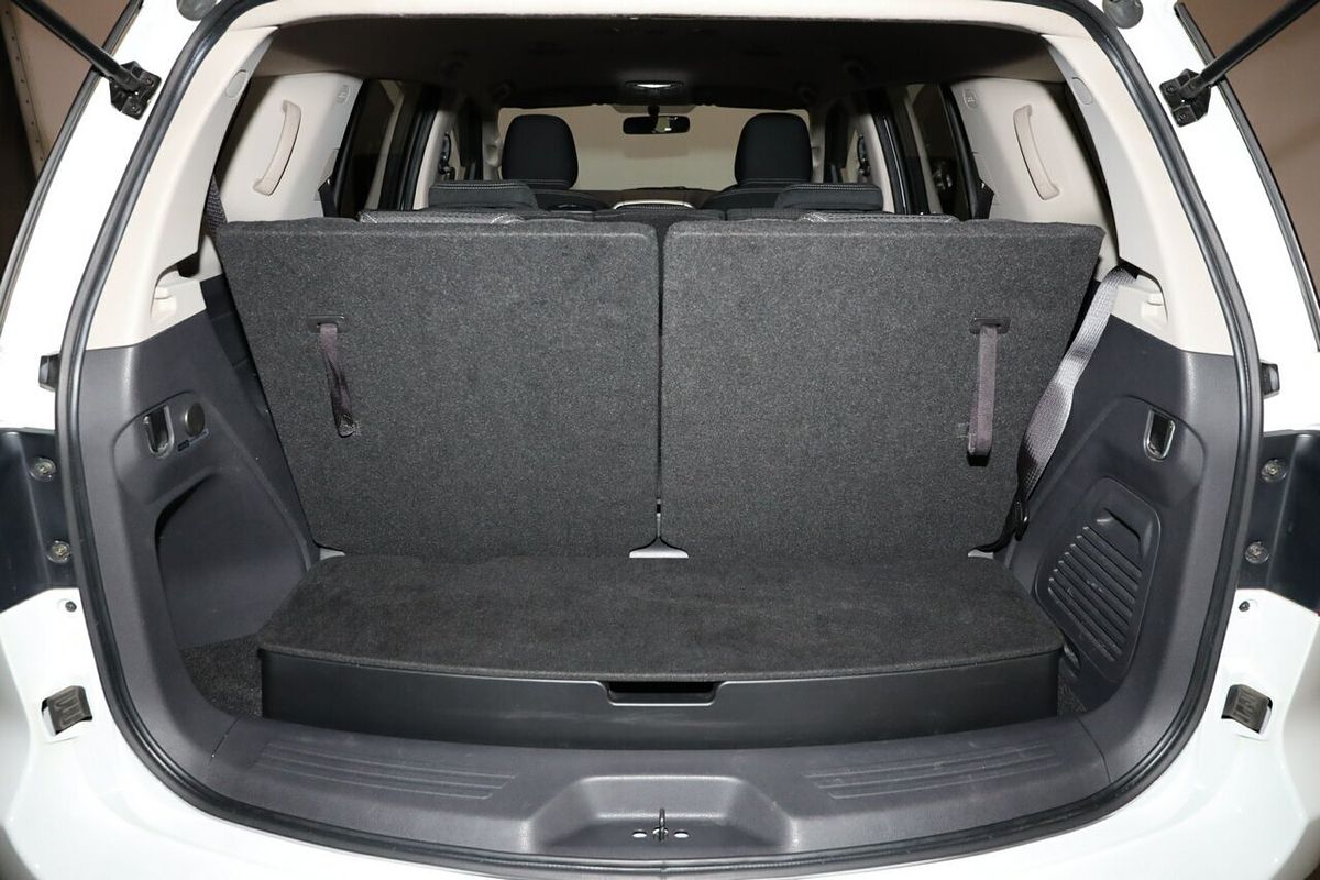 2021 Isuzu MU-X LS-U