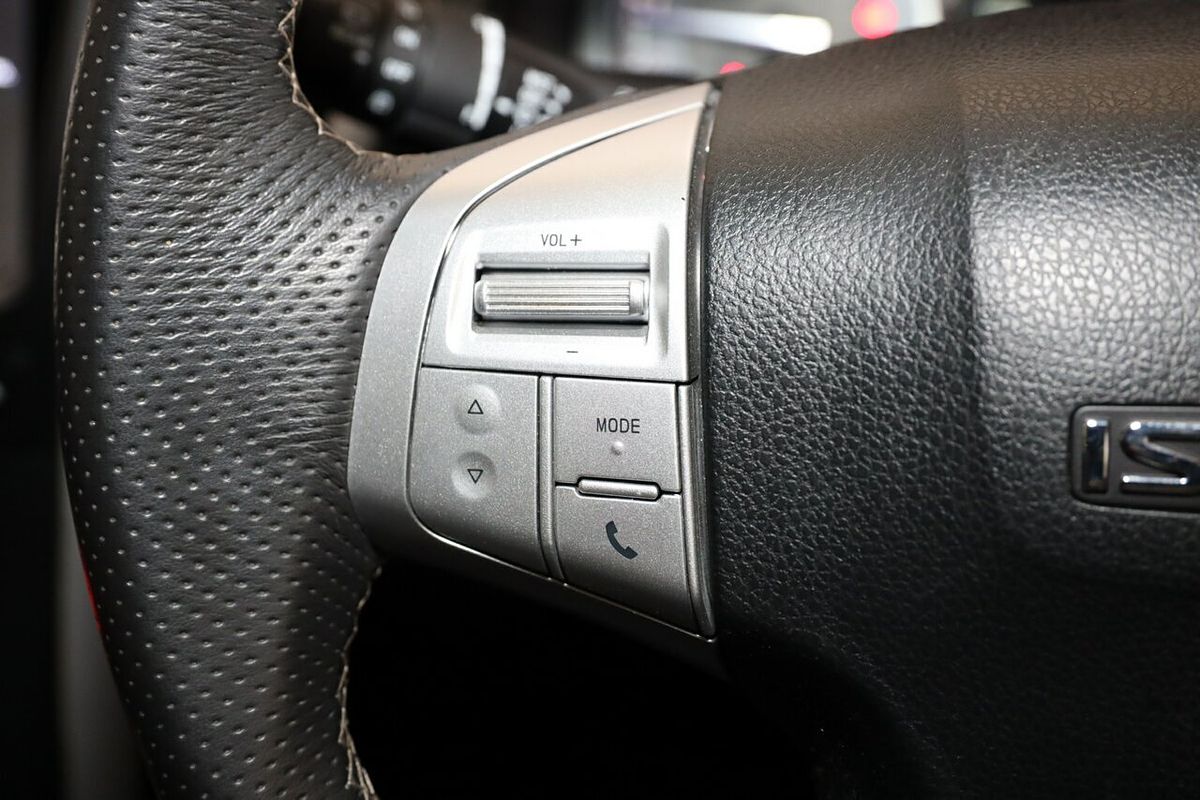 2019 Isuzu MU-X LS-U
