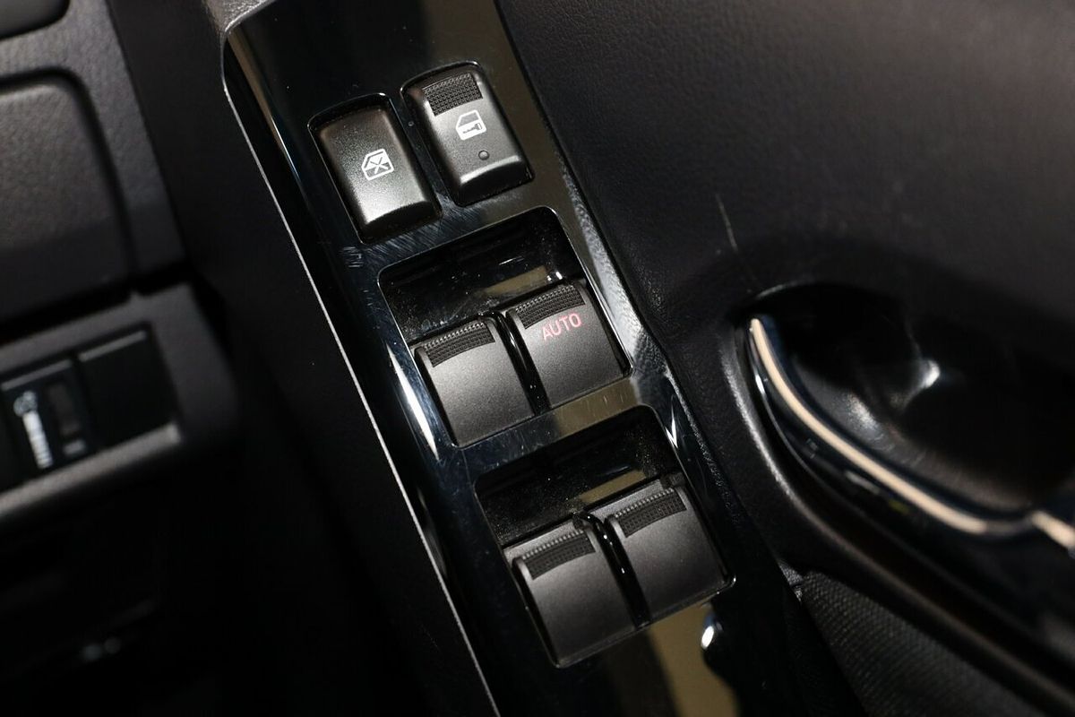 2019 Isuzu MU-X LS-U