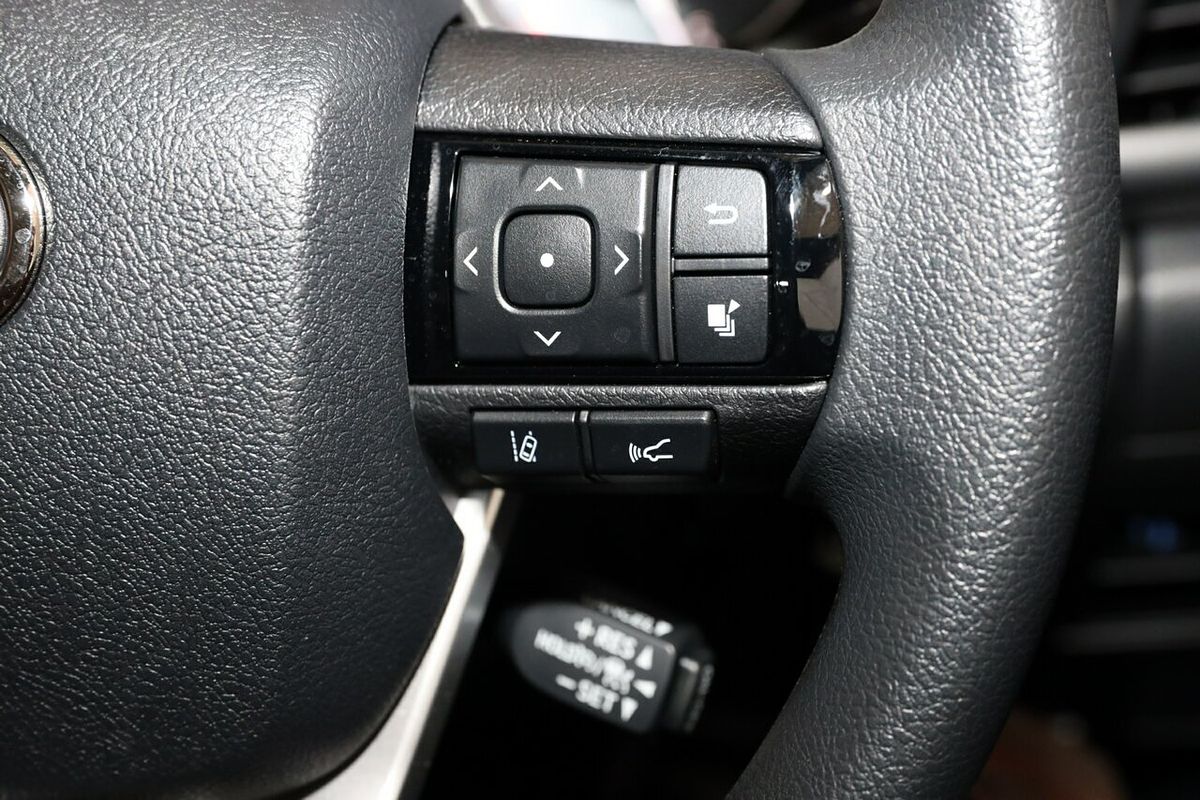 2025 Toyota Hilux Workmate TGN121R Rear Wheel Drive