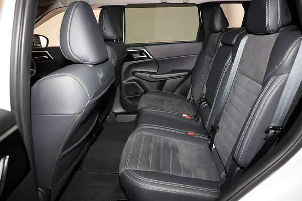 2022 Mitsubishi Outlander Aspire ZM