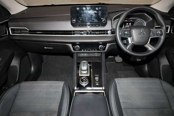 2022 Mitsubishi Outlander Aspire ZM