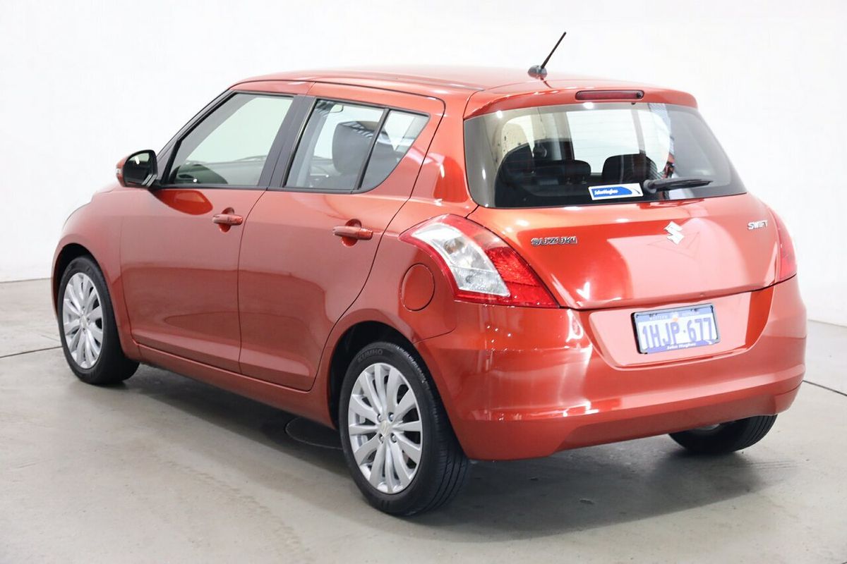 2013 Suzuki Swift GLX FZ
