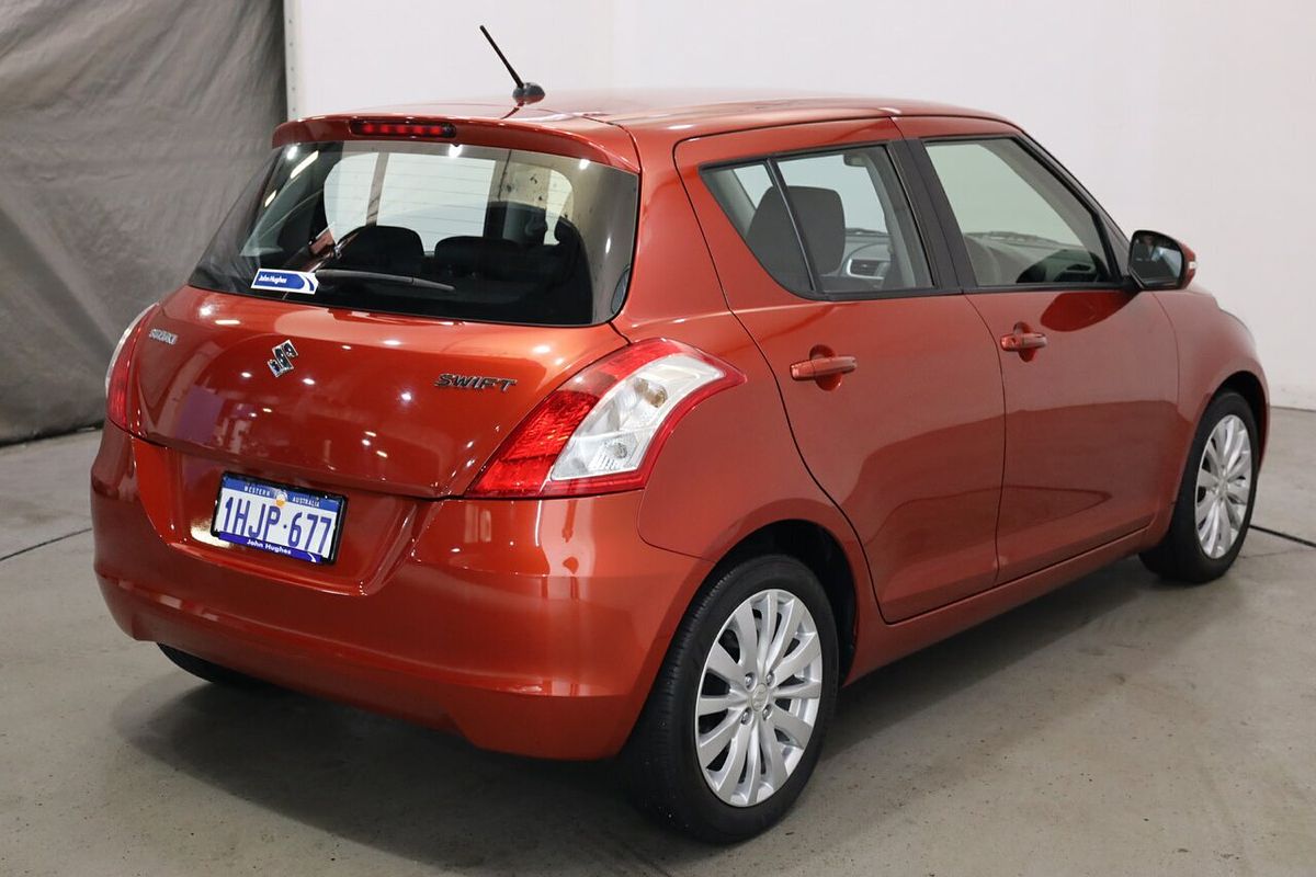 2013 Suzuki Swift GLX FZ