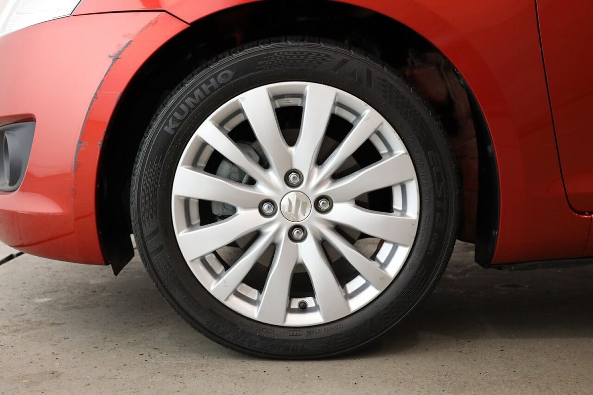 2013 Suzuki Swift GLX FZ